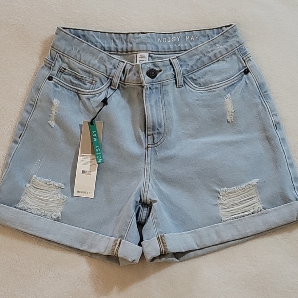 NOISY MAY DENIM SHORT SIZE 24